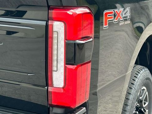 New 2026 Ford F250 Platinum AWD/4WD image 10