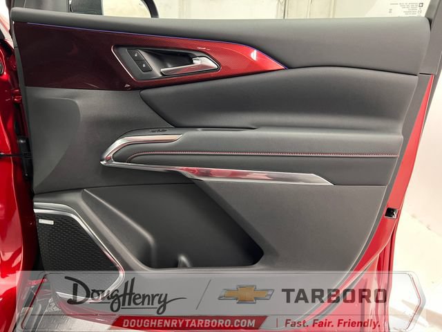 New 2026 Chevrolet Traverse RS w/ LPO, Floor Liner Package FWD image 41