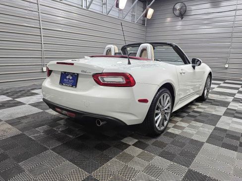 Used 2019 FIAT 124 Spider Lusso RWD image 5