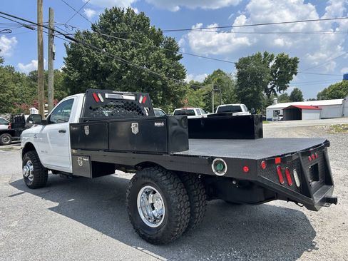Used 2019 RAM 3500 Tradesman AWD/4WD image 9