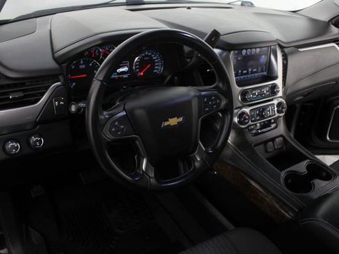 Used 2019 Chevrolet Tahoe LS image 8