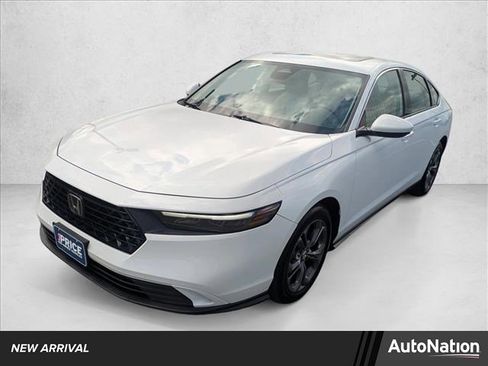 Certified 2023 Honda Accord EX image 1