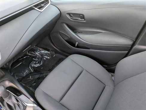 Used 2024 Toyota Corolla LE image 16