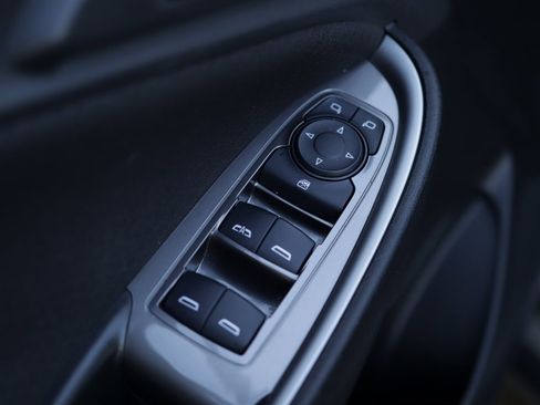 Used 2022 Chevrolet Malibu LT image 22