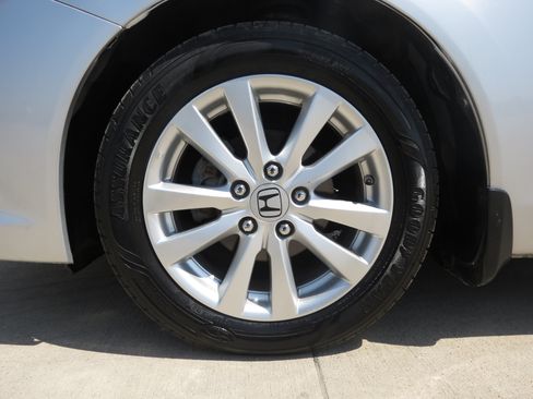 Used 2012 Honda Civic EX-L image 9