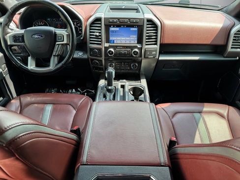 Used 2018 Ford F150 Platinum w/ Equipment Group 701A Luxury AWD/4WD image 11