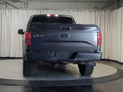 Used 2015 Ford F150 Lariat w/ Equipment Group 502A Luxury AWD/4WD image 9