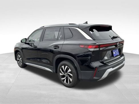 New 2026 Volkswagen Tiguan S image 3