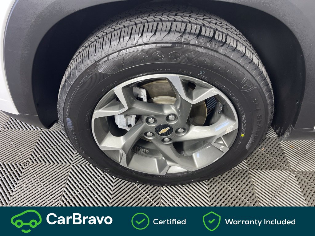 Certified 2025 Chevrolet Trax LT w/ Driver Confidence Package FWD image 14