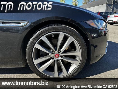 Used 2017 Jaguar XE Prestige image 10