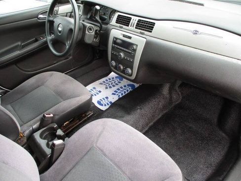 Used 2007 Chevrolet Impala Police FWD image 14