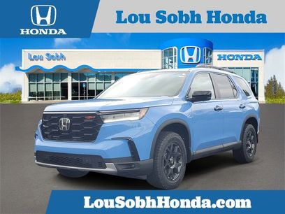 New 2025 Honda Pilot TrailSport