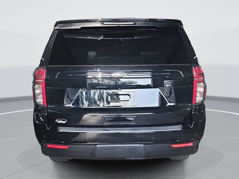 Certified 2023 Chevrolet Tahoe Z71 w/ Luxury Package AWD/4WD image 5