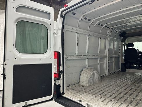 Used 2022 RAM ProMaster 3500 w/ Premium Convenience Group (B) image 42