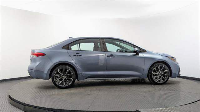 Used 2022 Toyota Corolla SE FWD image 9