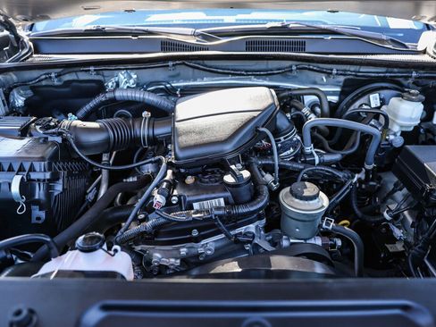 Used 2023 Toyota Tacoma SR w/ SR Convenience Package image 16