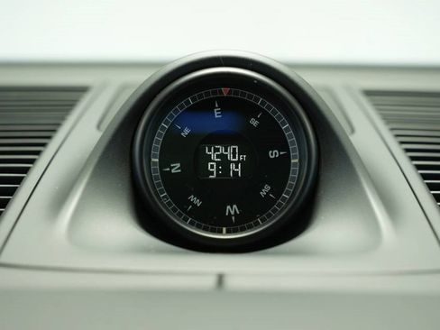 New 2026 Porsche Macan S image 35