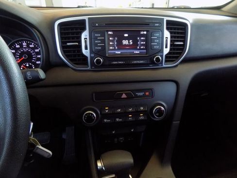 Used 2017 Kia Sportage LX w/ LX Popular Package AWD/4WD image 15