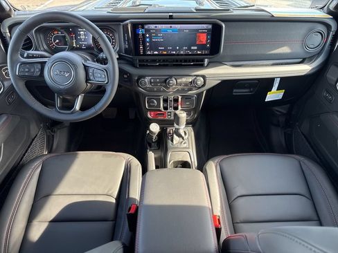 New 2026 Jeep Wrangler Unlimited Rubicon AWD/4WD image 23