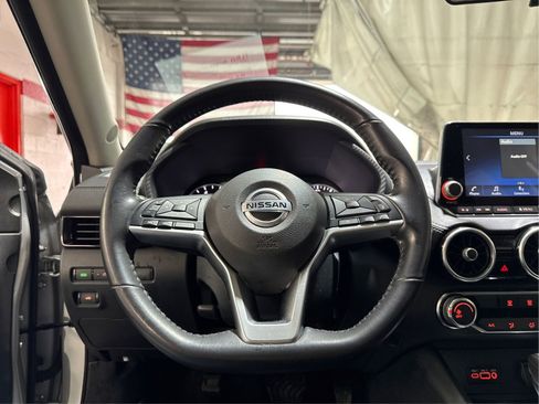 Used 2022 Nissan Sentra SV image 15