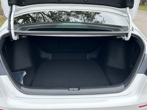 Used 2025 Honda Accord SE image 43