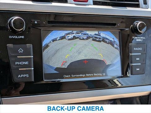 Used 2019 Subaru Outback 2.5i AWD/4WD image 18