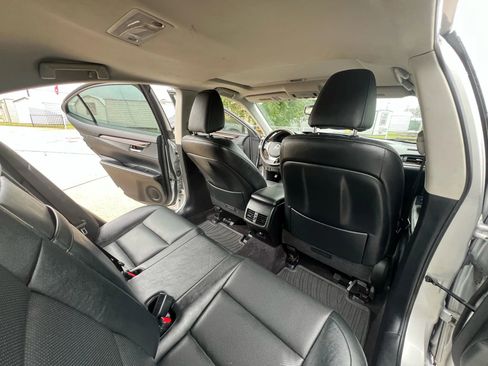 Used 2015 Lexus ES 350 image 19