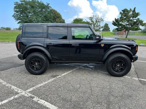 Used 2025 Ford Bronco Badlands AWD/4WD image 12
