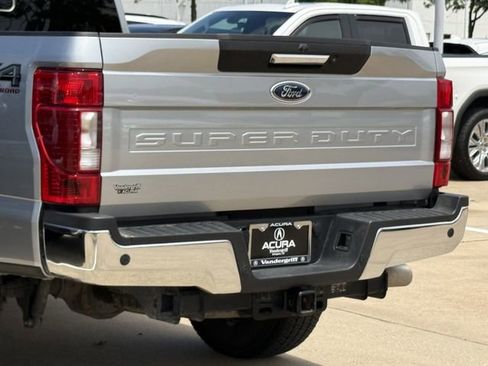 Used 2022 Ford F250 Lariat w/ Lariat Value Package AWD/4WD image 6