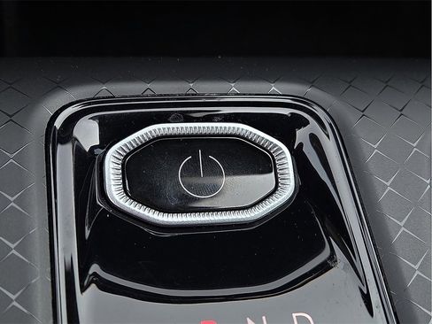 Used 2024 Jeep Wagoneer Launch Edition image 15