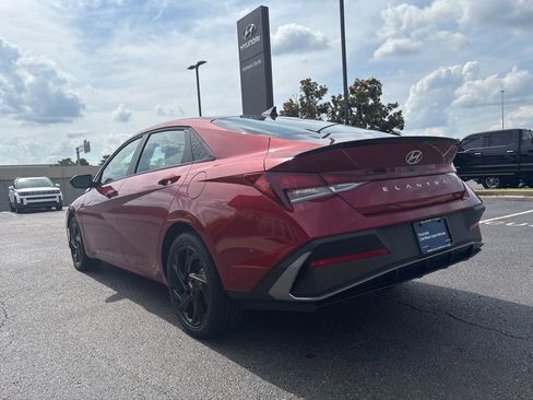 Certified 2026 Hyundai Elantra Sport FWD image 8