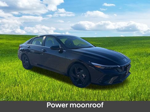 New 2026 Hyundai Elantra SEL Sport Premium FWD image 3