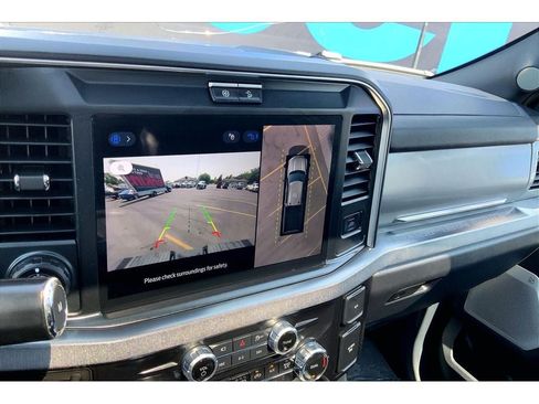 Used 2025 Ford F350 Platinum AWD/4WD image 23