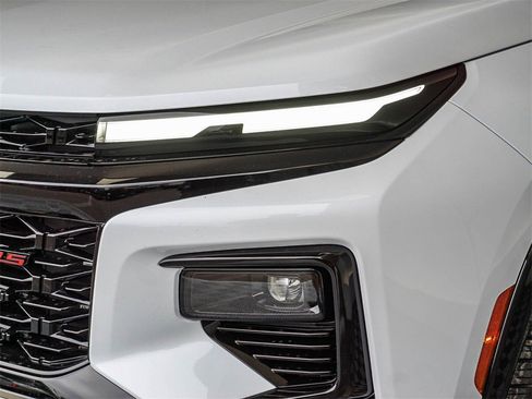 New 2026 Chevrolet Traverse RS w/ LPO, Floor Liner Package image 5