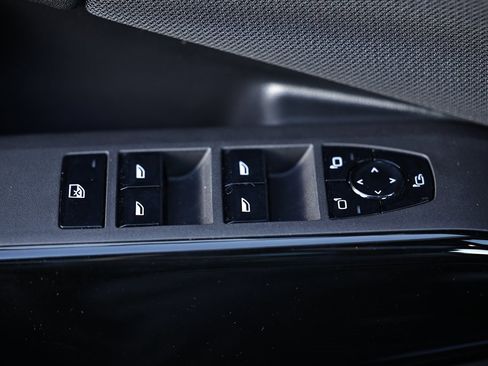 New 2026 BMW X3 xDrive30 w/ Premium Package image 18