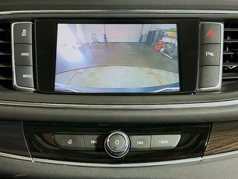 Used 2019 Buick Enclave Essence w/ Trailering Package, 5000 lbs. AWD/4WD image 17