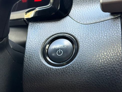 Certified 2025 Toyota Camry LE image 21