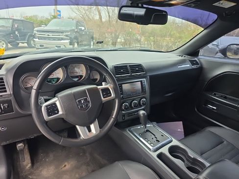 Used 2012 Dodge Challenger R/T Plus image 13