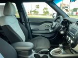 Used 2014 Kia Soul + image 5