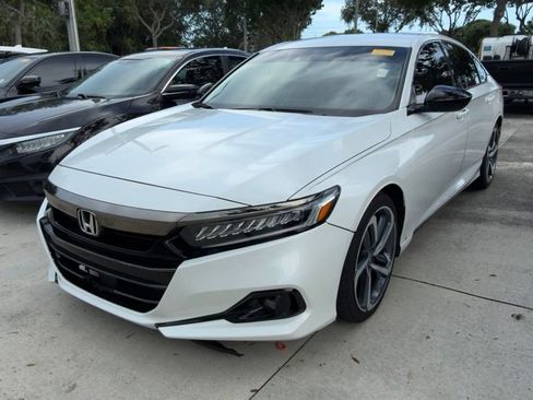 Used 2021 Honda Accord Sport Special Edition image 2