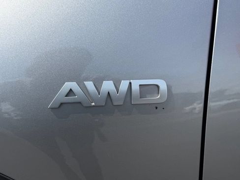 Used 2022 Kia Seltos SX AWD/4WD image 7