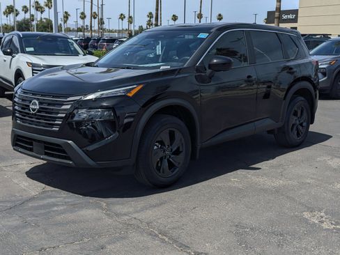 New 2026 Nissan Rogue SV FWD image 5