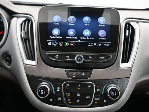 Used 2024 Chevrolet Malibu LT FWD image 18