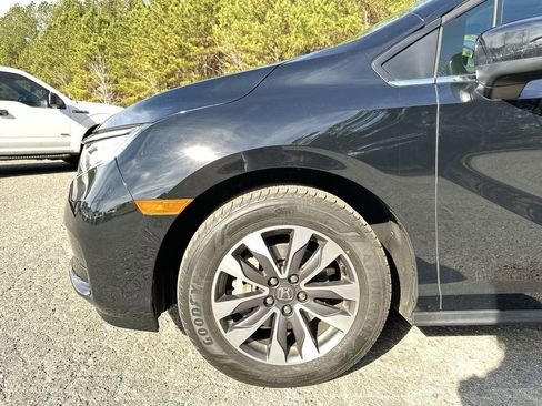 Used 2021 Honda Odyssey EX-L image 19