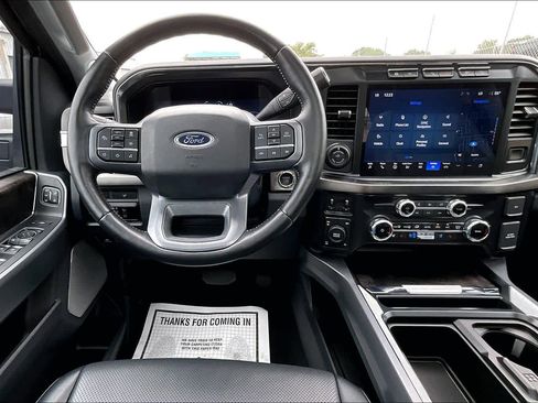 Certified 2024 Ford F250 Lariat w/ Lariat Ultimate Package AWD/4WD image 8