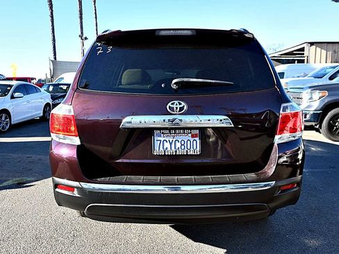 Used 2013 Toyota Highlander FWD image 6