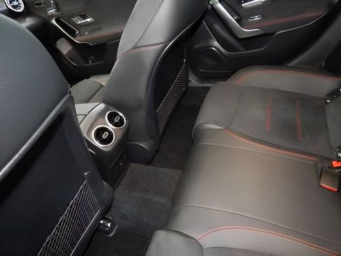 Used 2022 Mercedes-Benz A 220 4MATIC w/ AMG Line image 34