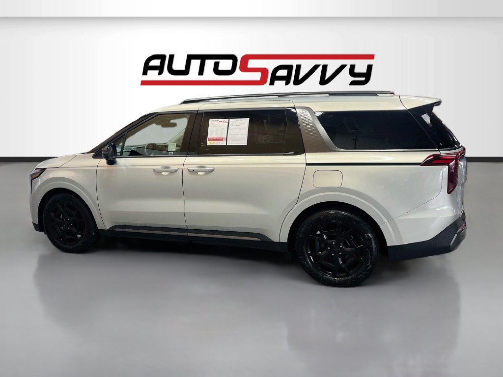 Used 2025 Kia Carnival SX Prestige FWD image 4