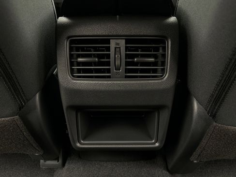 Used 2026 Nissan Rogue S image 18