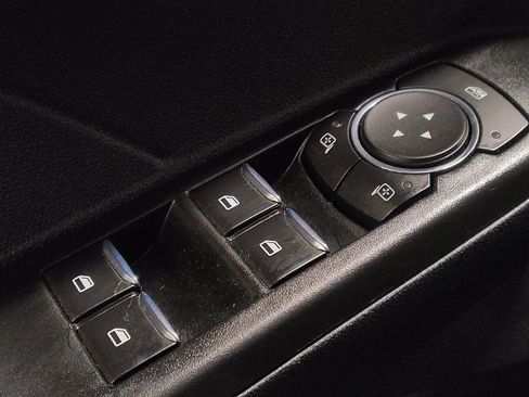 Used 2022 Ford Escape SE w/ SE Sport Appearance Package image 27